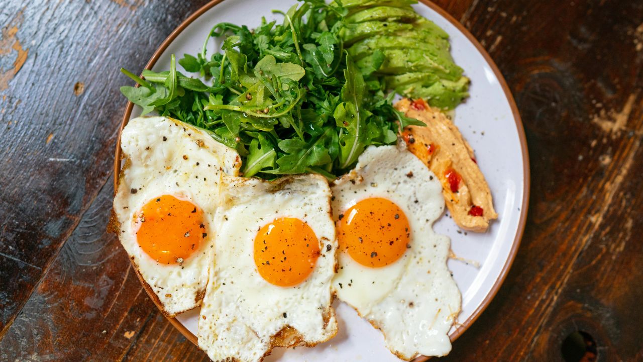 Jak zhubnout z břicha - proteínový talíř